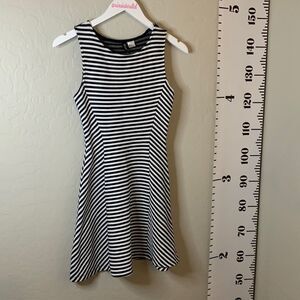 H&m Sleeveless Navy Blue And White Horizontal Stripe A-line Dress Stretchy